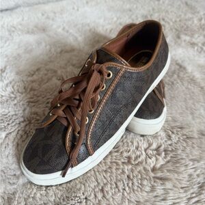 Classic Michael Kors Brown Monogram Logo Sneakers Shoes Kicks Fall Winter 7.5